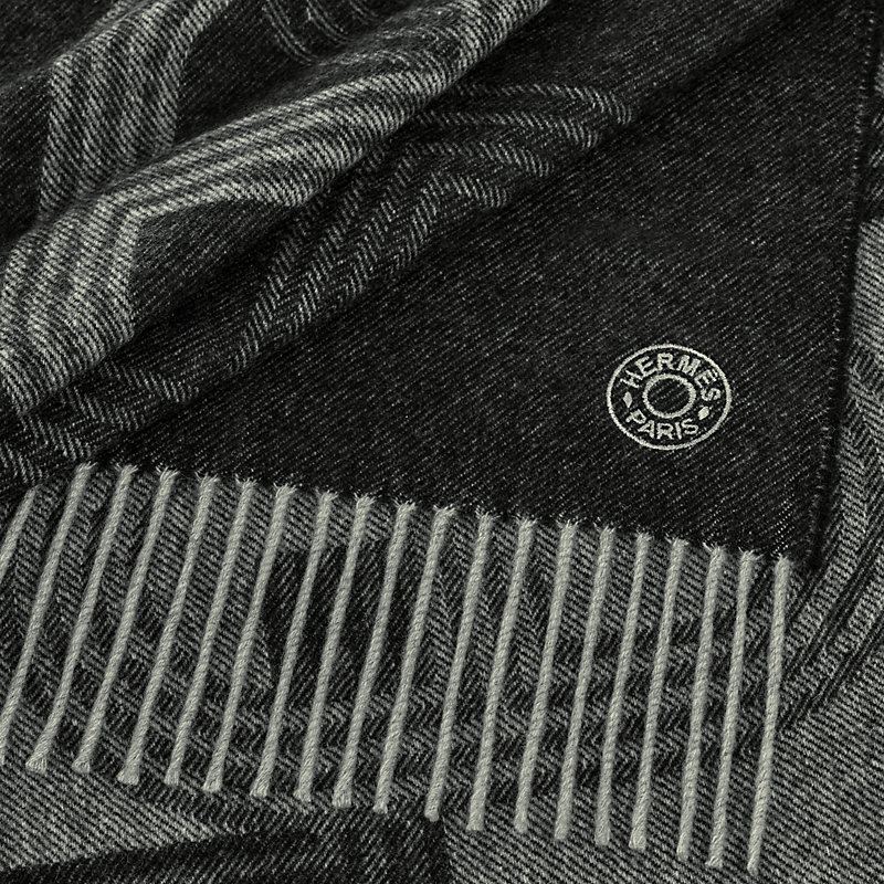 Circuit 24 Faubourg scarf | Hermès UAE